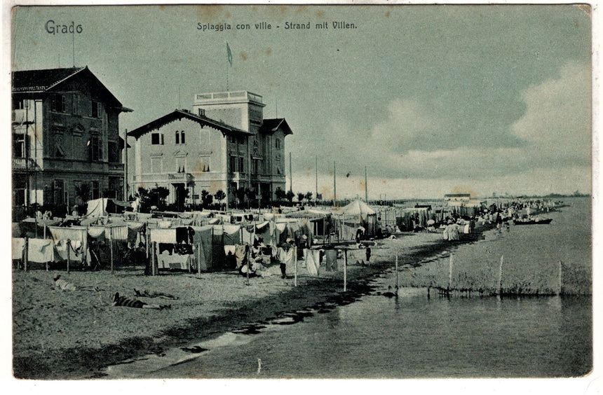 Cartolina antica Grado spiaggia con ville Croazia