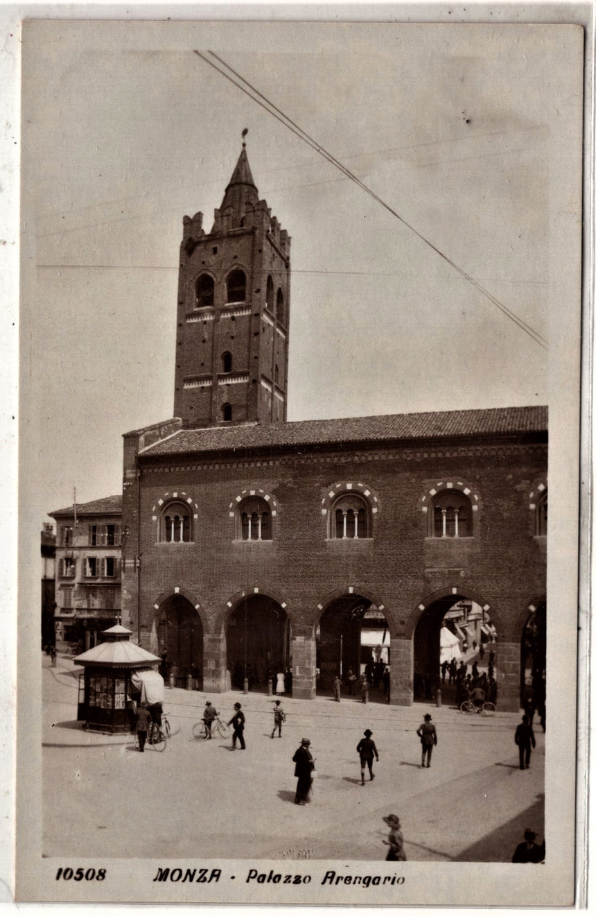 Cartolina antica Monza palazzo  Arengario foto Diena Torino