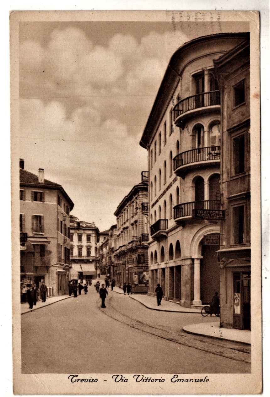 Cartolina antica Treviso via Vittorio Emanuele sped. In Francia