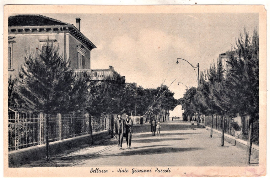 Cartolina antica Bellaria saluti viale G. Pascoli