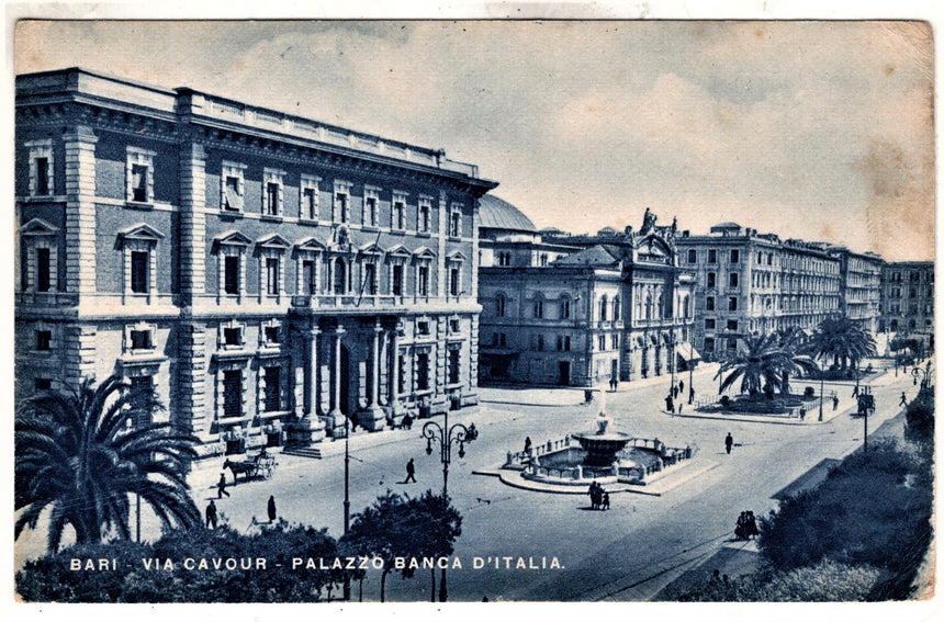 Cartolina antica Bari via Cavour palazzo della Banca D Italia