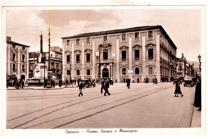 Cartolina antica Catania piazza Duomo e Municipio