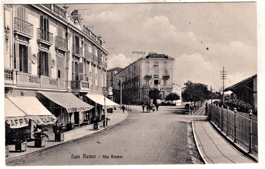 Cartolina antica San Remo via Roma