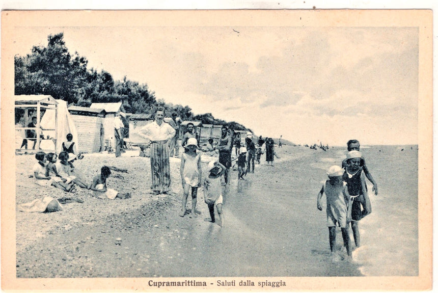 Cartolina antica Cupramarittima saluti dalla spiaggia