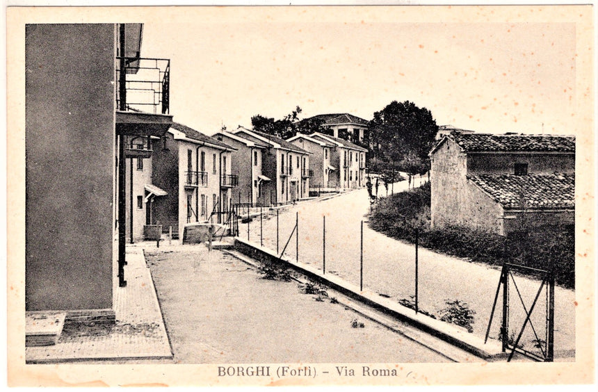 Cartolina antica Borghi via Roma Forli