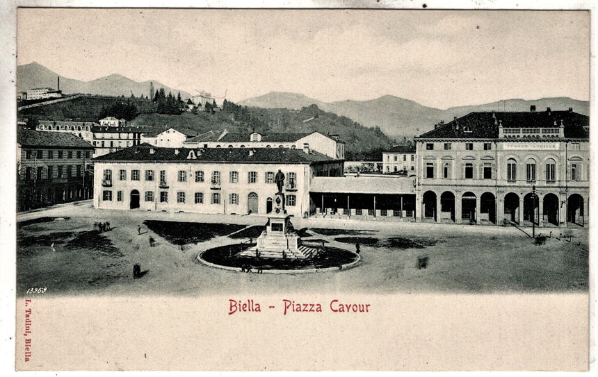 Cartolina antica Biella piazza Cavour