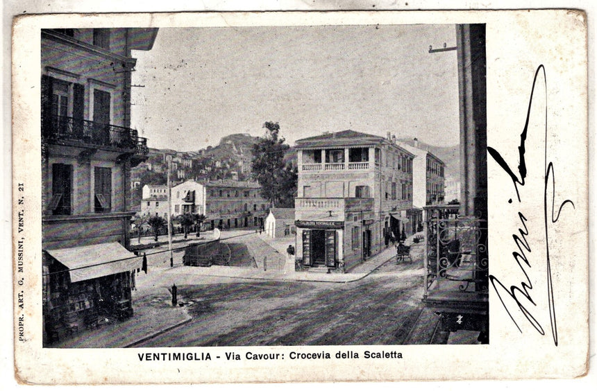 Cartolina antica Ventimiglia via Cavour crocevia della scaletta