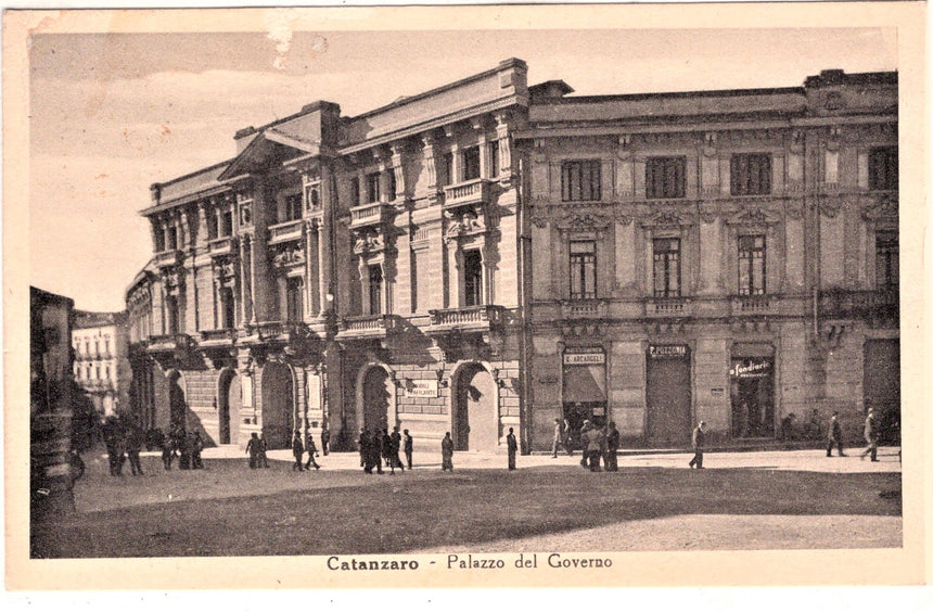 Cartolina antica Catanzaro palazzo Governo