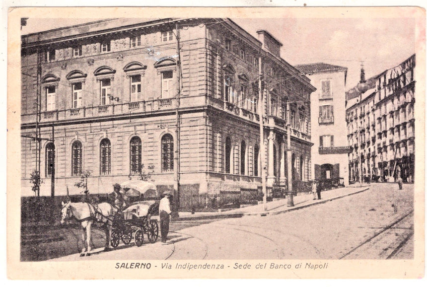 Cartolina antica Salerno via Indipendenza sede del Banco di Napoli