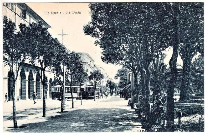 Cartolina antica La Spezia tram in via Chiodo