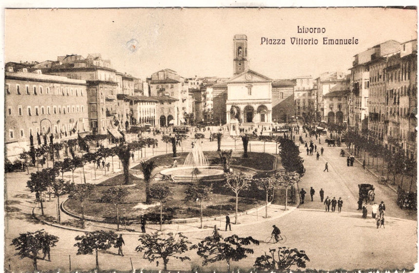 Cartolina antica Livorno piazza V.Emanuele e cattedrale