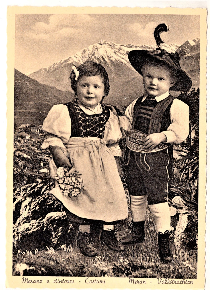 Merano bambini in costume del Sud Tirol