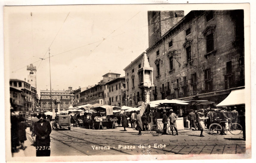 Verona piazza delle Erbe sped. a Bolzano