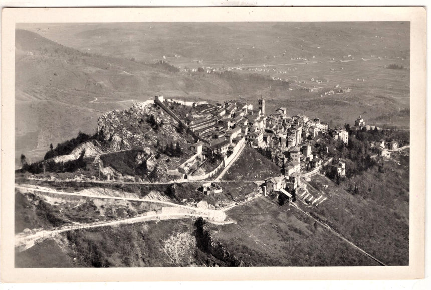 Varese il Sacromonte dal Campo dei Fiori