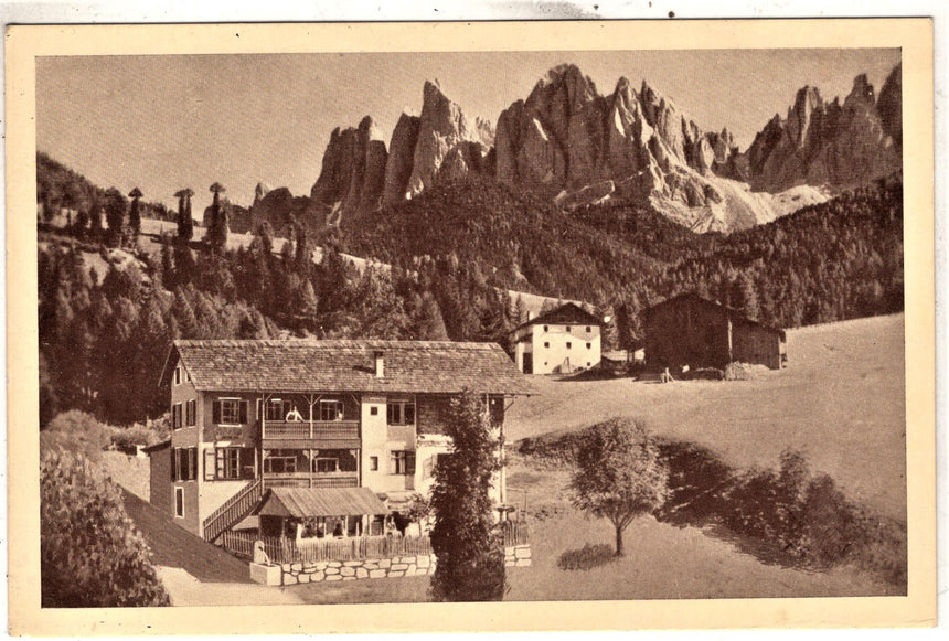 Sudtirol Alto Adige  Funes albergo Santa Maddalena presso Chiusa