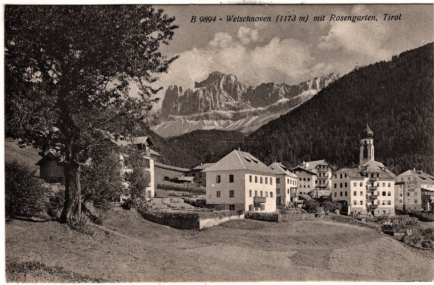 Sudtirol Alto Adige Welschnoven mit Rosengarten