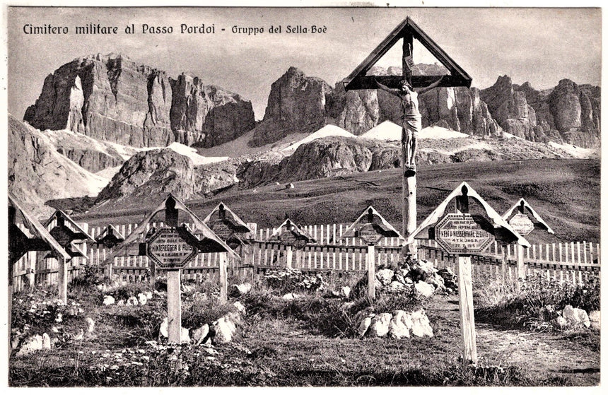 Sudtirol Alto Adige Cimitero Militare al Passo Pordoi