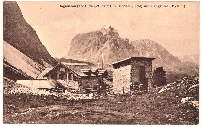 Sudtirol Alto Adige Regensburger Hutte in Gròden