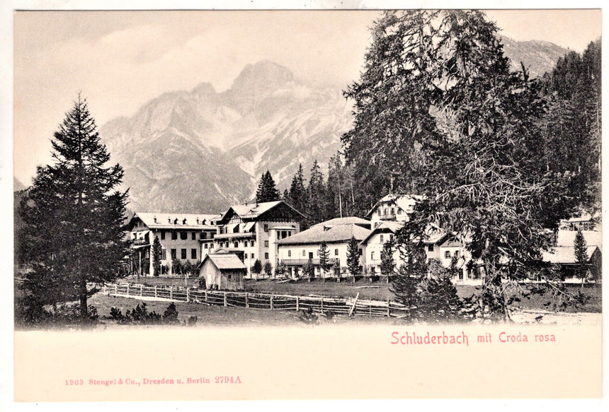 Sudtirol Alto Adige Schluderbach mit Croda Rossa