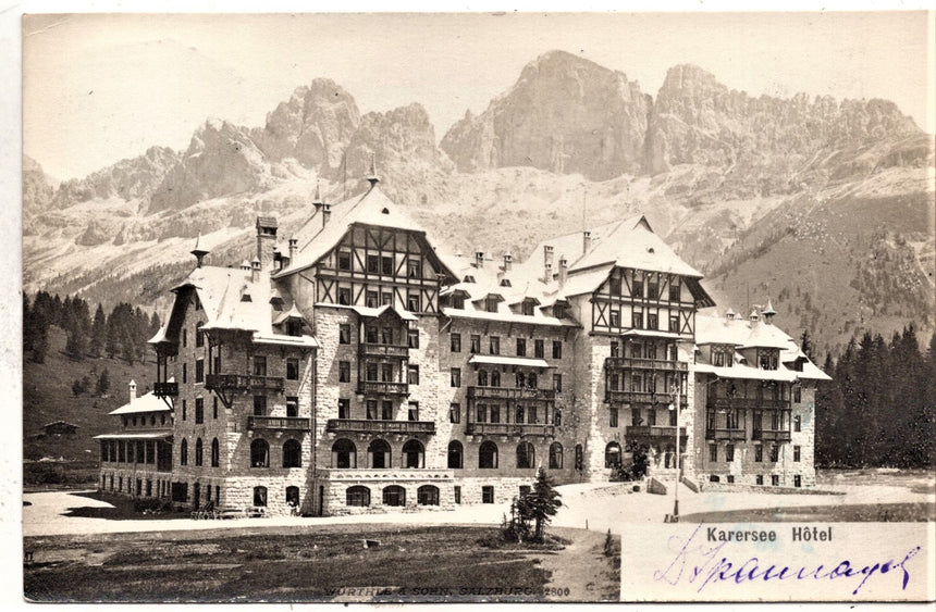 Sudtirol Alto Adige Hotel Carezza Karerpasshotel gegen Latemar