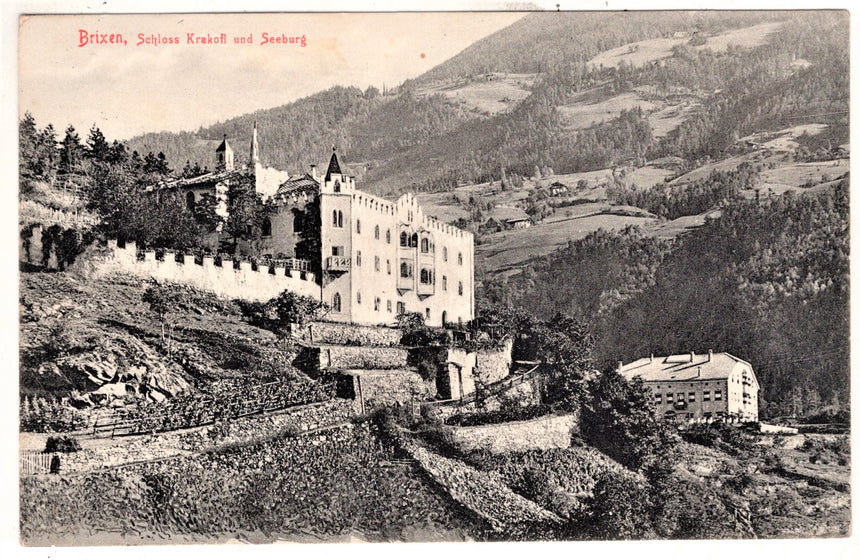 Sudtirol Alto Adige Brixen Schloss Krakofl und Seeburg