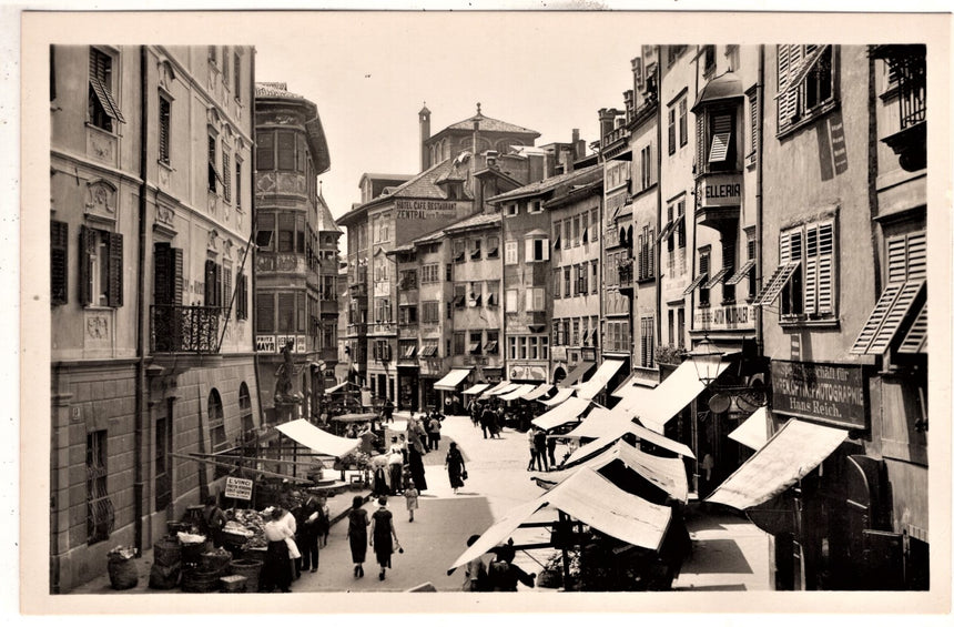 Cartolina Sudtirol Alto Adige Bolzano Bozen Obstmarkt Bolzano piazza Erbe | Collezionissimo