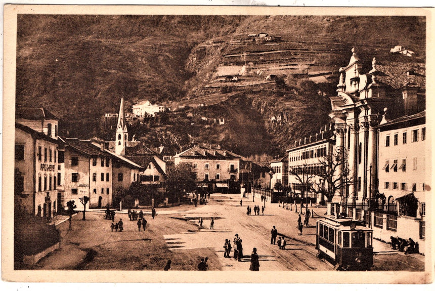 Cartolina Sudtirio Alto Adige Bolzano Bozen Tram in piazza Franz Josef Gries | Collezionissimo