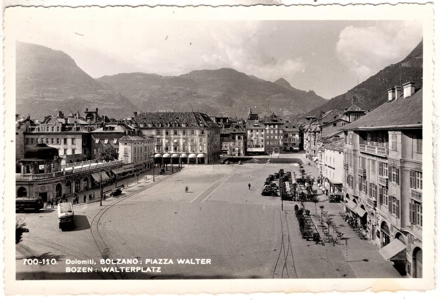 Cartolina Sudtirol Alto Adige Bolzano Bozen Waltherplatz Bolzano piazza Walter | Collezionissimo