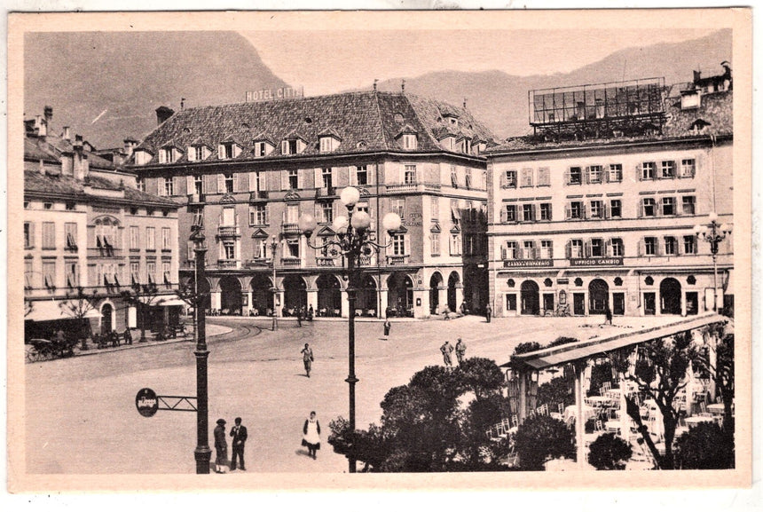 Cartolina Sudtirol Alto Adige Bolzano Bozen Waltherplatz Bolzano piazza Walter | Collezionissimo