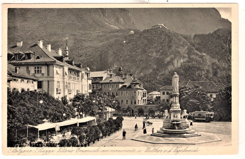 Cartolina Sudtirol Alto Adige Bolzano Bozen Waltherplatz Bolzano piazza Walter | Collezionissimo. Cartolina firmata e viaggiata