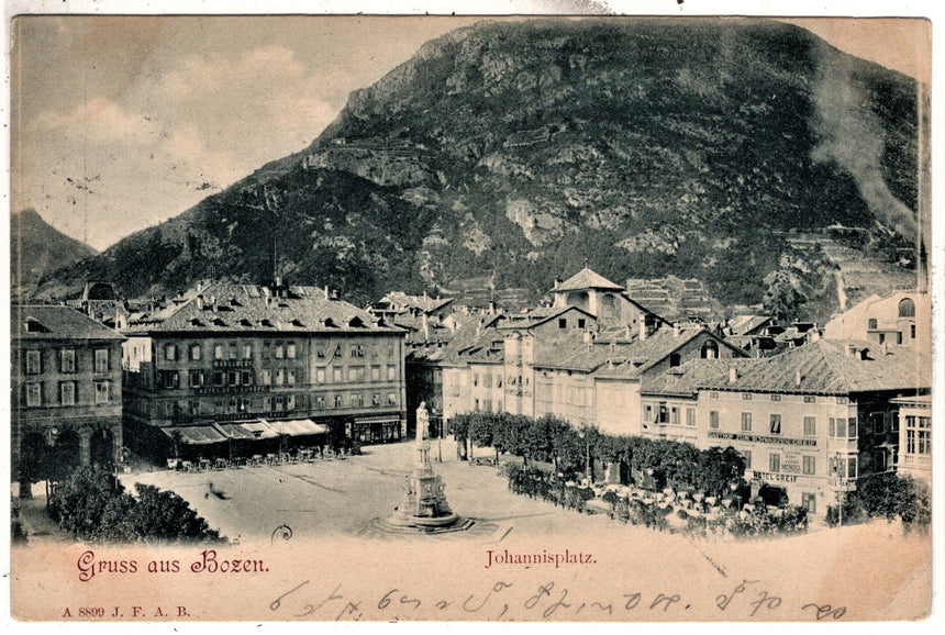 Cartolina Sudtirol Alto Adige Bolzano Bozen Waltherplatz Bolzano piazza Walter | Collezionissimo. Cartolina firmata e viaggiata