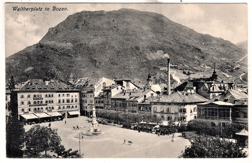 Cartolina Sudtirol Alto Adige Bolzano Bozen Waltherplatz Bolzano piazza Walter | Collezionissimo. Cartolina firmata e viaggiata