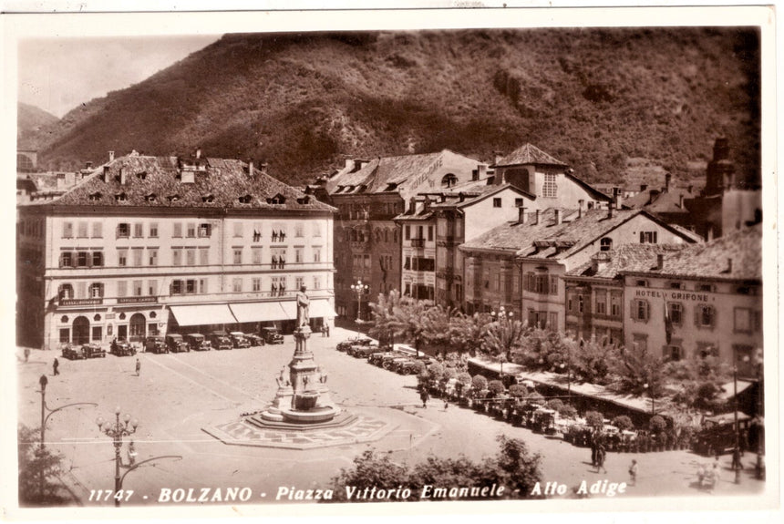 Cartolina Sudtirol Alto Adige Bolzano Bozen Waltherplatz Bolzano piazza Walter | Collezionissimo