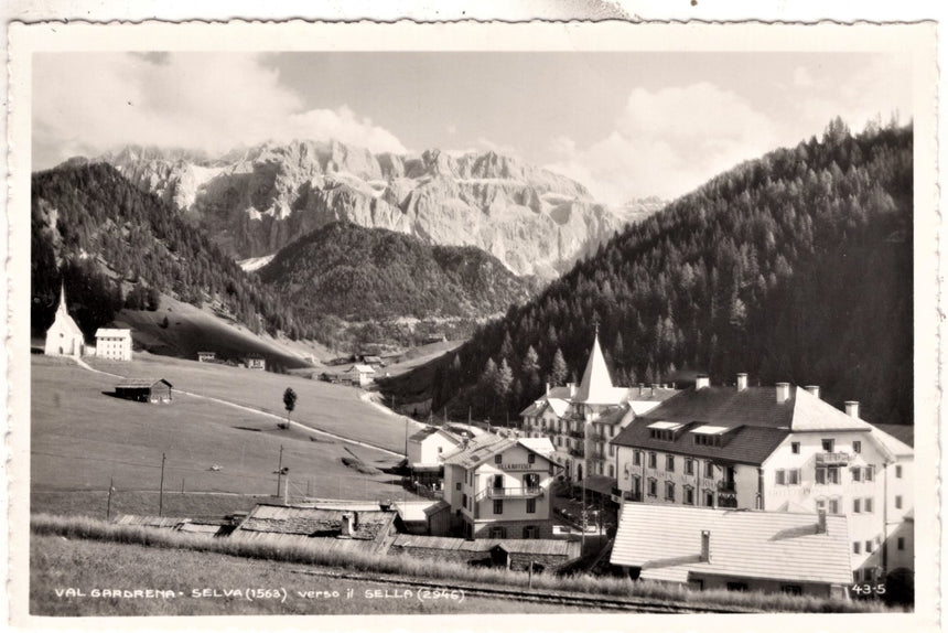 Cartolina Sudtirol Alto Adige Bolzano Bozen Val Gardena Selva Hotel Posta e villa Riffeser | Collezionissimo