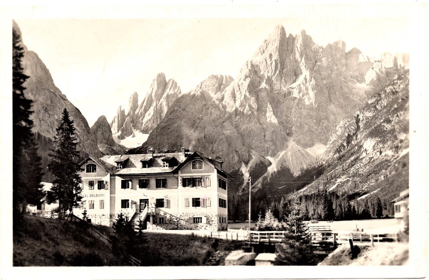 Cartolina Sudtirol Alto Adige Bolzano Bozen Val Fiscalina Hotel Dolomiti | Collezionissimo. Cartolina firmata e viaggiata