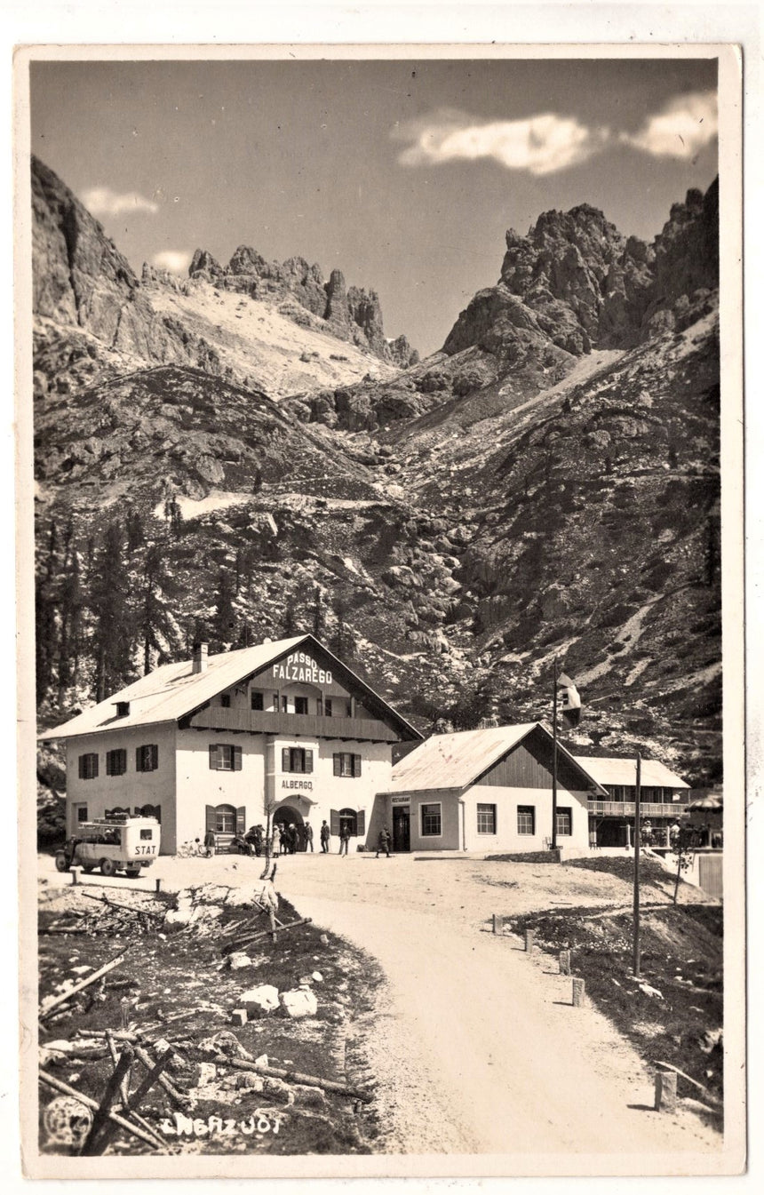 Cartolina Sudtirol Alto Adige Bolzano Bozen Passo Falzarego albergo | Collezionissimo