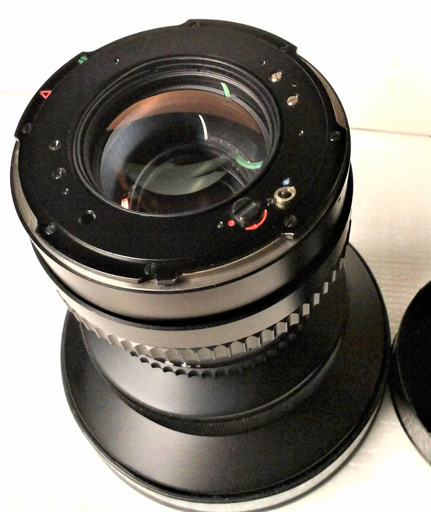 Hasselblad F-Distagon 30 mm 1: 3,5 T* Carl Zeiss