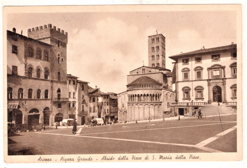 Cartolina Arezzo piazza Grande | Collezionissimo