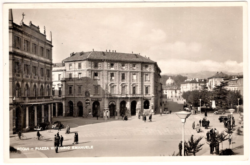 Cartolina Acqui piazza Vitt.Eman. | Collezionissimo