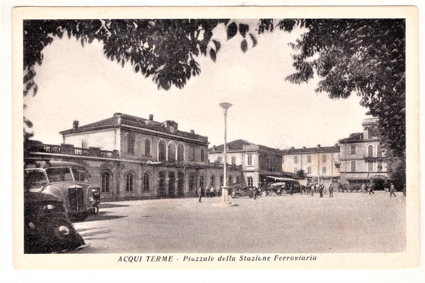 Cartolina Acqui piazzale stazione | Collezionissimo