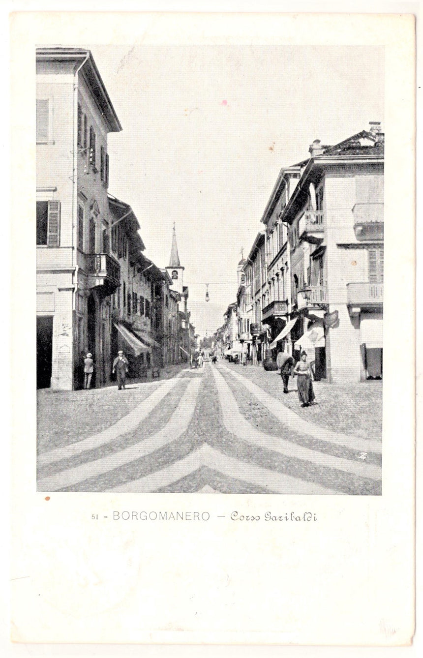 Cartolina Novara Borgomanero corso Garibaldi | Collezionissimo