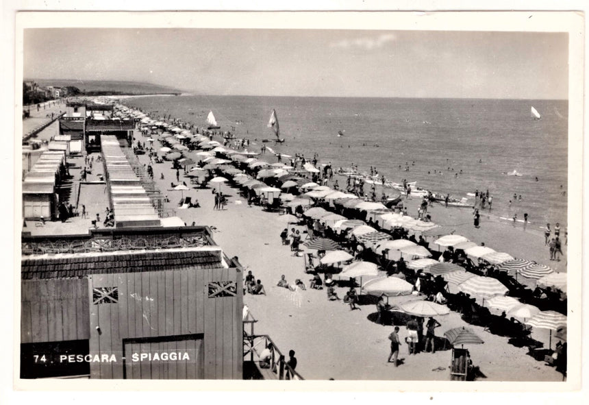 Cartolina Pescara la spiaggia | Collezionissimo