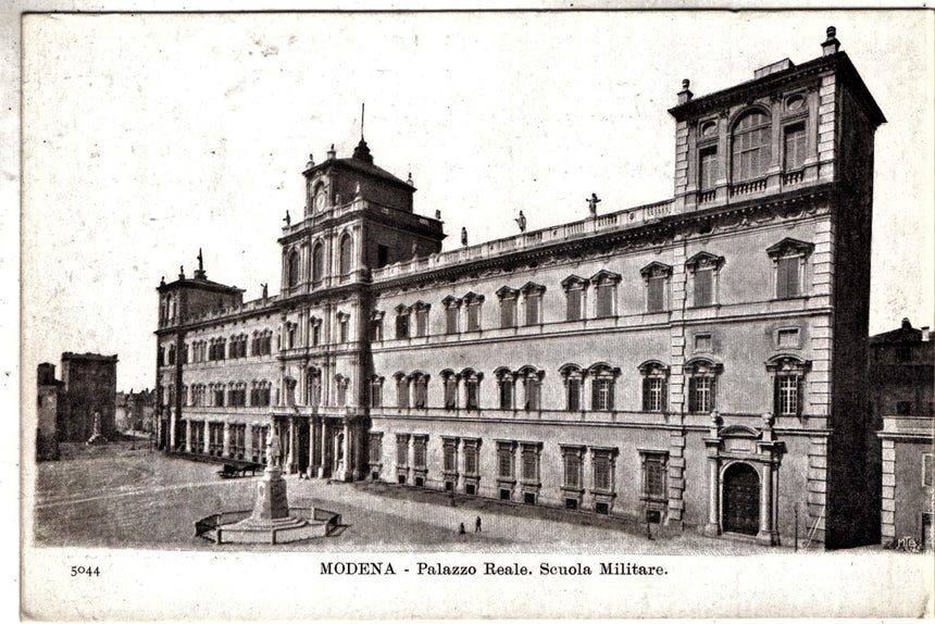 Cartolina Modena palazzo reale scuola milòitare | Collezionissimo