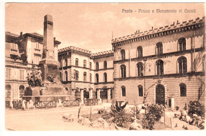 Cartolina Pavia piazza e monumento ai Cairoli | Collezionissimo