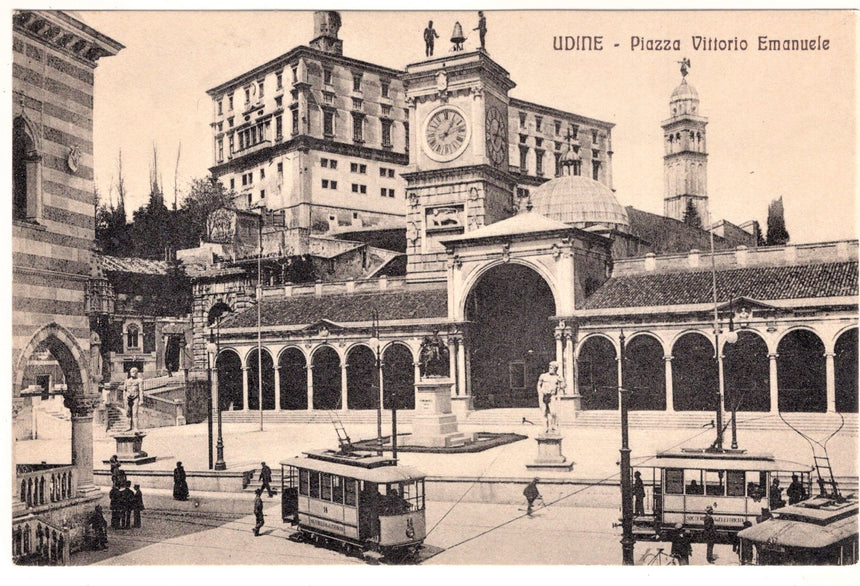 Cartolina Udine piazza V.Emanuele | Collezionissimo