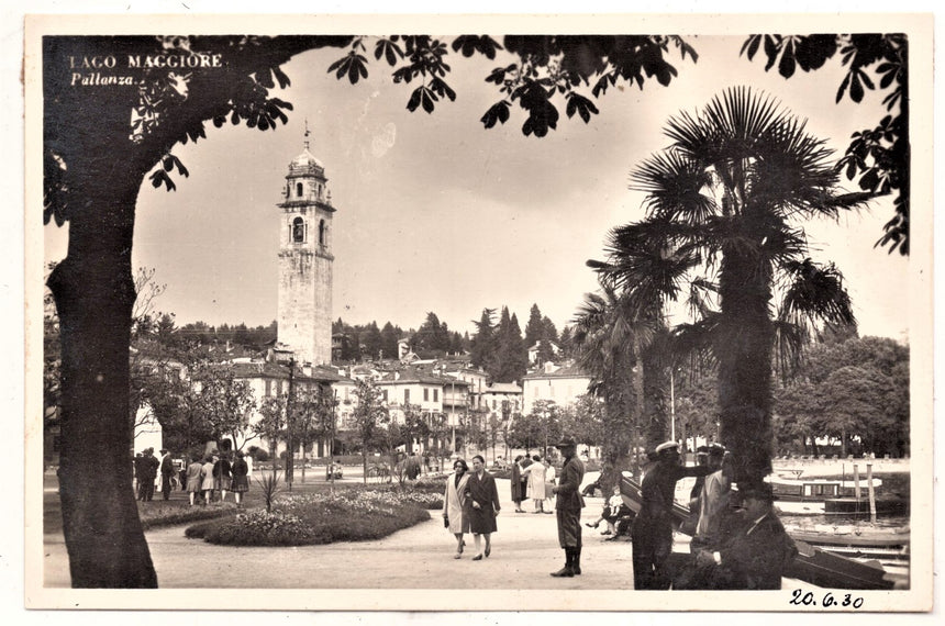 Cartolina Lago Maggiore Pallanza i giardini staccata da album | Collezionissimo