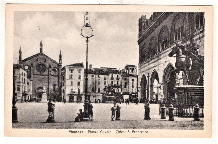 Cartolina Piacenza piazza Cavalli e chiesa S.Francesco | Collezionissimo