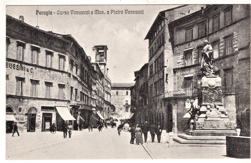 Cartolina Perugia Corso Vannucci | Collezionissimo