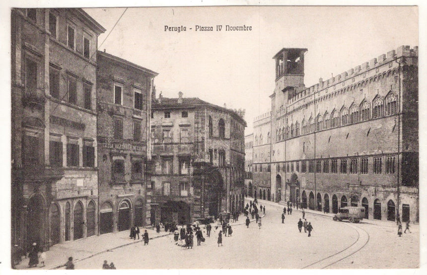 Cartolina Perugia Piazza 4 Novembre | Collezionissimo