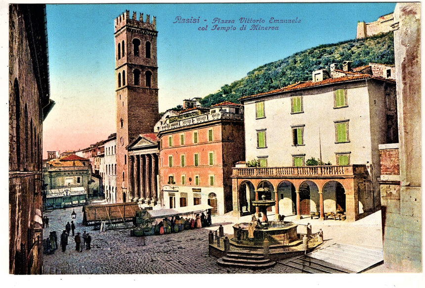 Cartolina Perugia Assisi Piazza V. Emanuele | Collezionissimo